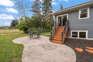 1268 Lincolntown Ave, Mahtomedi, MN 55115 - Photo 43