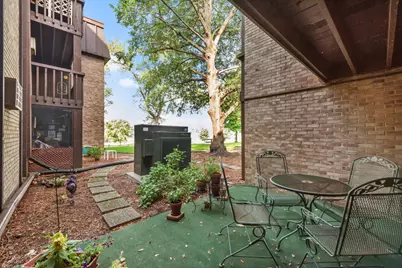 4201 Lakeside Avenue N #113, Brooklyn Center, MN 55429 - Photo 9