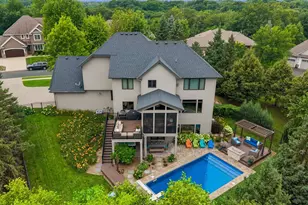 10053 Trails End Rd, Chanhassen, MN 55317 - Photo 3