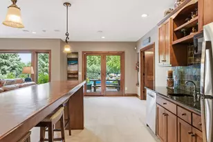 10053 Trails End Rd, Chanhassen, MN 55317 - Photo 73