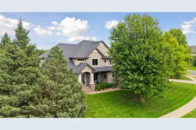10053 Trails End Road, Chanhassen, MN 55317 - Photo 3