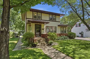 1115 Douglas St, Alexandria, MN 56308 - Photo 1