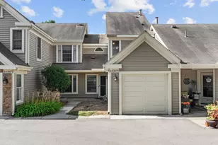 14309 Bedford Dr, Eden Prairie, MN 55346 - Photo 1