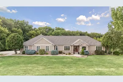 1057 Ridge Crest Lane NW, Rochester, MN 55901 - Photo 5