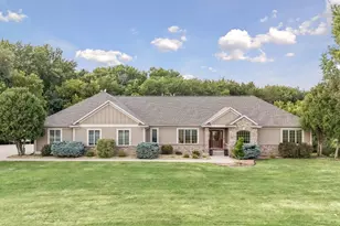 1057 Ridge Crest Ln NW, Rochester, MN 55901 - Photo 5