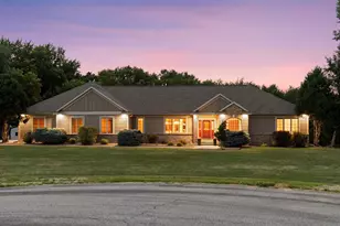 1057 Ridge Crest Ln NW, Rochester, MN 55901 - Photo 3