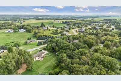 1057 Ridge Crest Lane NW, Rochester, MN 55901 - Photo 5