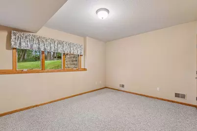 1057 Ridge Crest Lane NW, Rochester, MN 55901 - Photo 43