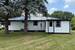 431 8th Street W, Browerville, MN 56438 - Photo 3