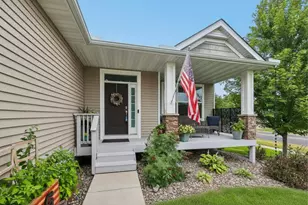 17301 Eastwood Ave, Lakeville, MN 55044 - Photo 47