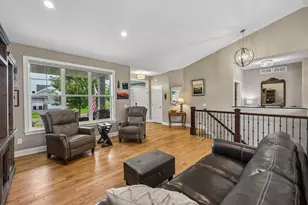 17301 Eastwood Ave, Lakeville, MN 55044 - Photo 5