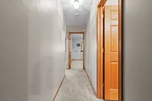 6228 Creekview Ln N, Brooklyn Park, MN 55443 - Photo 11