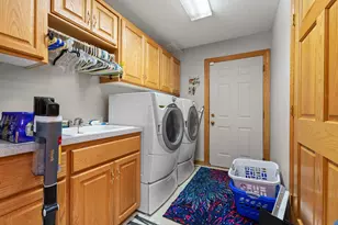 6228 Creekview Ln N, Brooklyn Park, MN 55443 - Photo 39