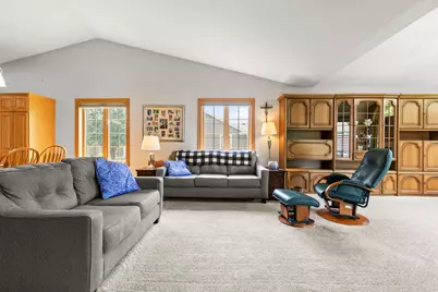 6228 Creekview Lane N, Brooklyn Park, MN 55443 - Photo 15