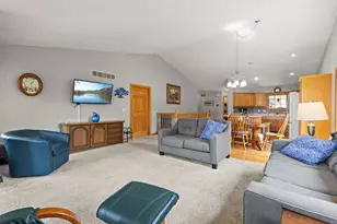 6228 Creekview Ln N, Brooklyn Park, MN 55443 - Photo 19
