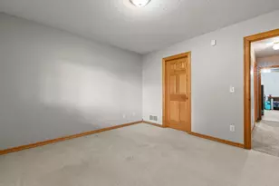 6228 Creekview Ln N, Brooklyn Park, MN 55443 - Photo 57