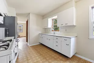 2213 Dellridge Ave, Saint Paul, MN 55119 - Photo 11