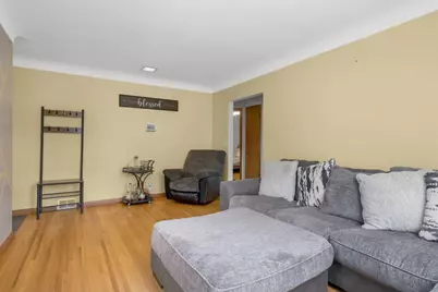 5330 Georgia Avenue N, Crystal, MN 55428 - Photo 5