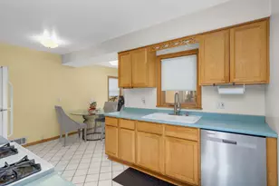 5330 Georgia Ave N, Crystal, MN 55428 - Photo 9