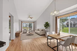 9816 Zinnia Ln N, Maple Grove, MN 55369 - Photo 3