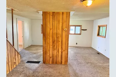 808 5th Avenue NE, Austin, MN 55912 - Photo 7