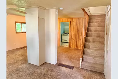 808 5th Avenue NE, Austin, MN 55912 - Photo 5