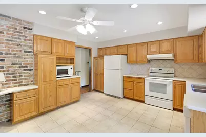 17610 24th Avenue N, Plymouth, MN 55447 - Photo 15