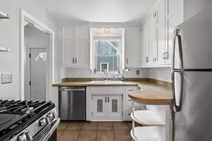 3220 Kentucky Ave S, Saint Louis Park, MN 55426 - Photo 9