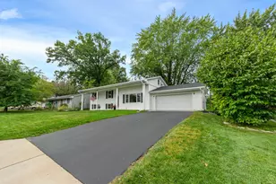 3617 Ensign Ave N, New Hope, MN 55427 - Photo 3