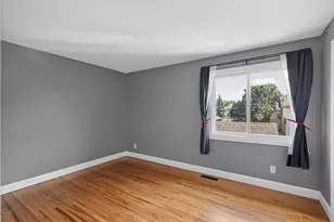 16124 Foliage Ave W, Rosemount, MN 55068 - Photo 15