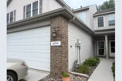 16791 39th Avenue N, Plymouth, MN 55446 - Photo 1
