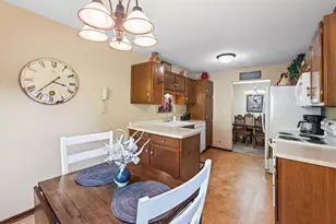 5217 Balmoral Ln, Bloomington, MN 55437 - Photo 13