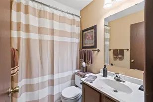 5217 Balmoral Ln, Bloomington, MN 55437 - Photo 25