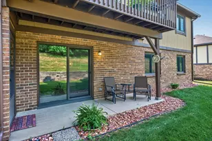 5217 Balmoral Ln, Bloomington, MN 55437 - Photo 5