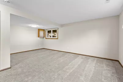 6120 64th Avenue N, Brooklyn Park, MN 55429 - Photo 15