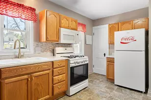909 11th St NW, Austin, MN 55912 - Photo 17