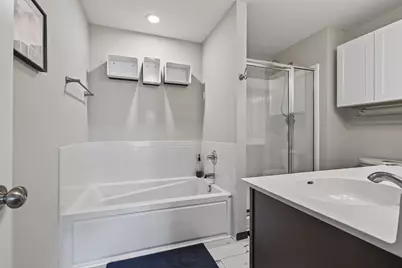 357 Stonewood Place, Burnsville, MN 55306 - Photo 15