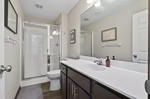 357 Stonewood Pl, Burnsville, MN 55306 - Photo 25