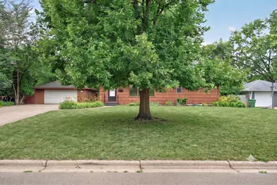 6941 Idaho Avenue N, Brooklyn Park, MN 55428 - Photo 3