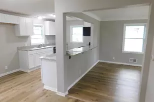 1940 Hoyt Ave E, Saint Paul, MN 55119 - Photo 5