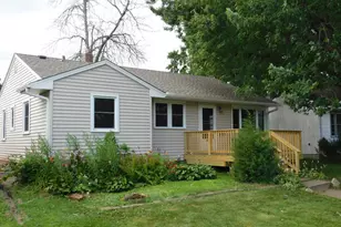 1940 Hoyt Ave E, Saint Paul, MN 55119 - Photo 1