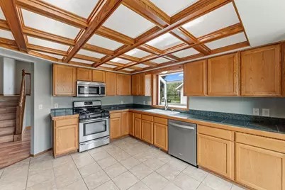 9610 Lakeside Trail, Champlin, MN 55316 - Photo 7