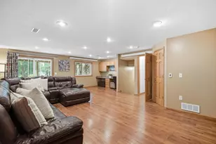 10444 Karston Cir, Albertville, MN 55301 - Photo 37