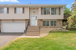 7647 Afton Ct, Woodbury, MN 55125 - Photo 3