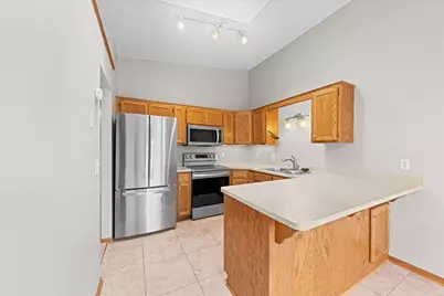 7647 Afton Court, Woodbury, MN 55125 - Photo 11