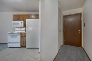 6015 W Broadway Ave, New Hope, MN 55428 - Photo 5