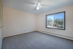 6015 W Broadway Ave, New Hope, MN 55428 - Photo 9