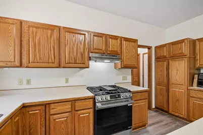 503 Abbey Way, Mendota Heights, MN 55120 - Photo 17
