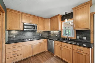 7351 Melody Dr NE, Fridley, MN 55432 - Photo 7