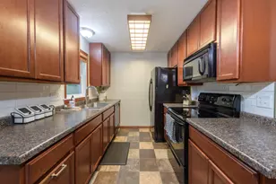 2024 Maple St, Hastings, MN 55033 - Photo 11